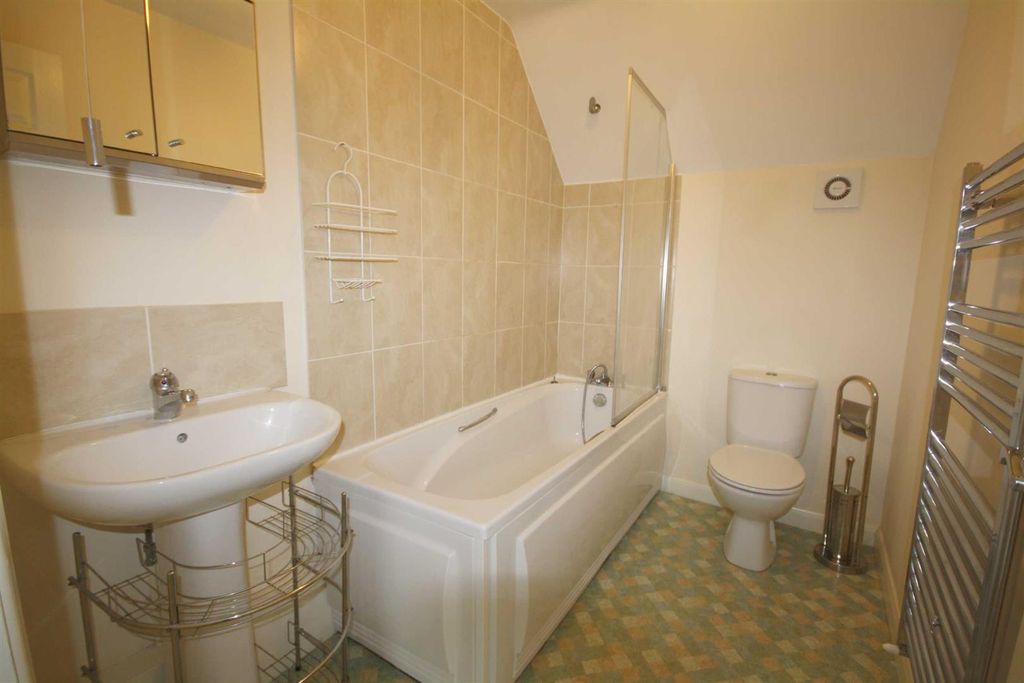 Property photo 3 of 7