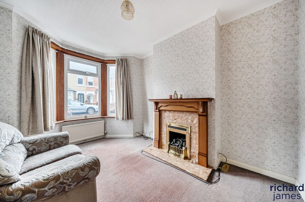 Property photo 2 of 12 849448E5c7c34Ecc9F6c62Cdb4F479E5