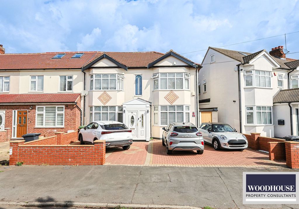 Property photo 1 of 38