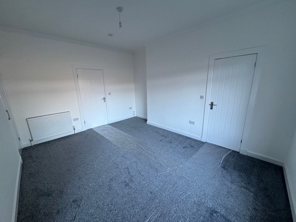 Property photo 3 of 12 3.Jpeg