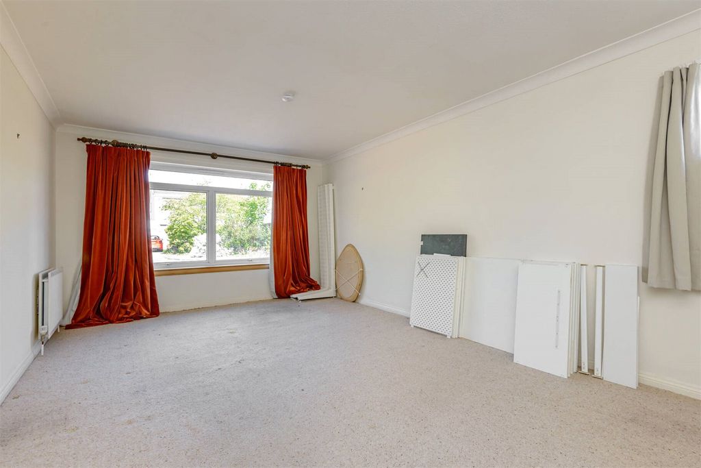 Property photo 3 of 20 Picture No. 13