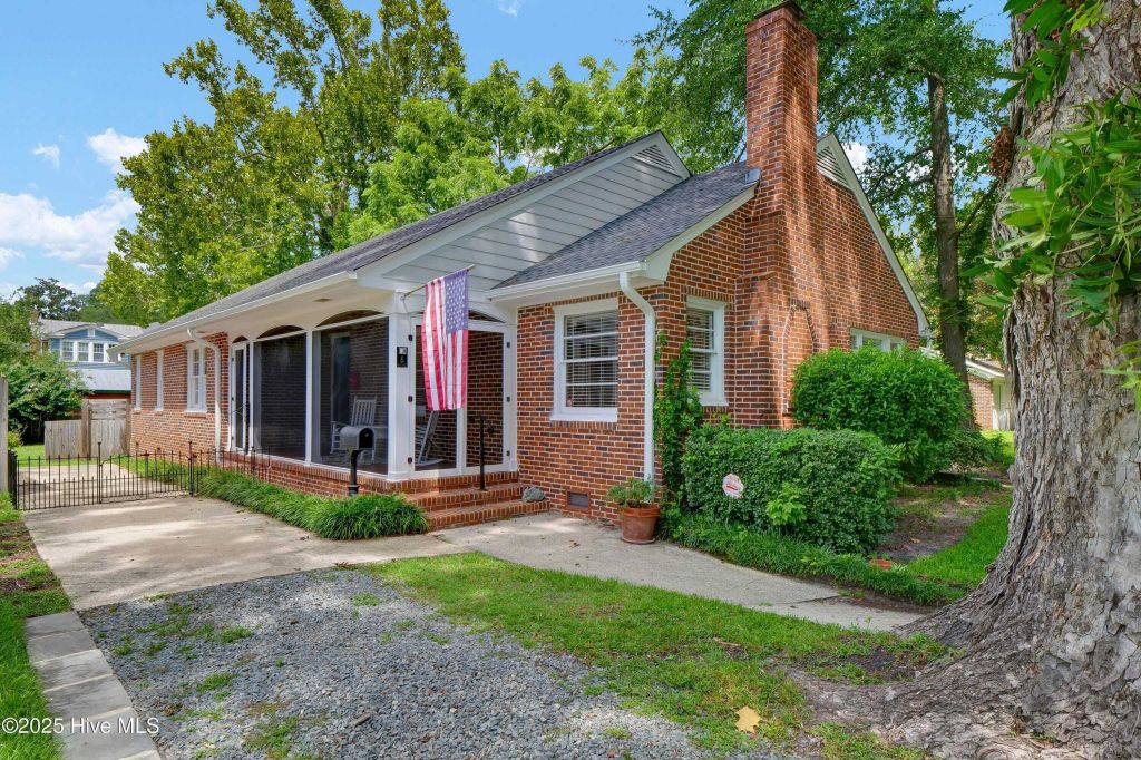 Property photo 1 of 30