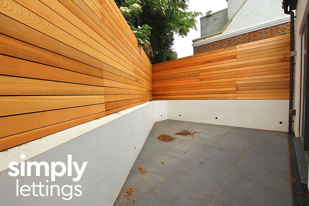 Property photo 3 of 19 Photo 14