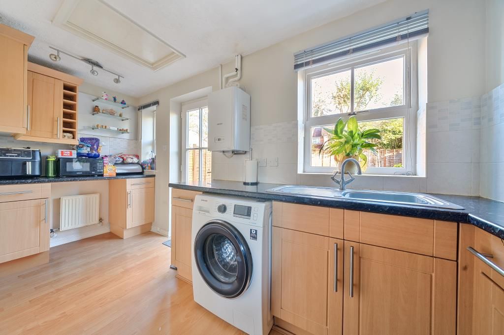 Property photo 2 of 22 Kitchen