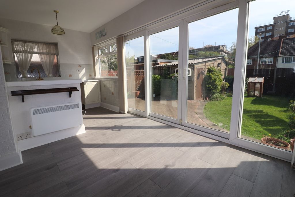 Property photo 3 of 12 Dining Room