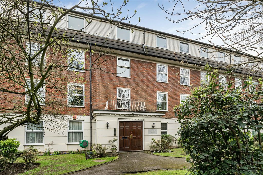 Property photo 1 of 21