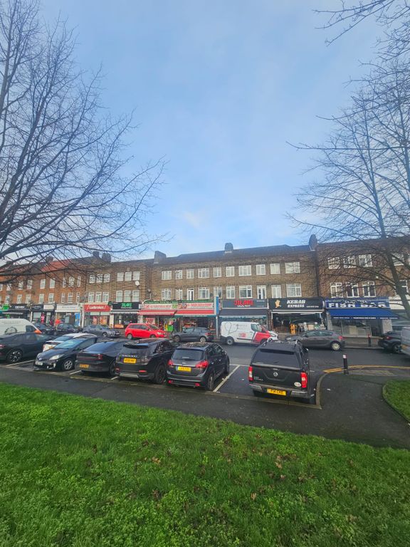 Property photo 1 of 2