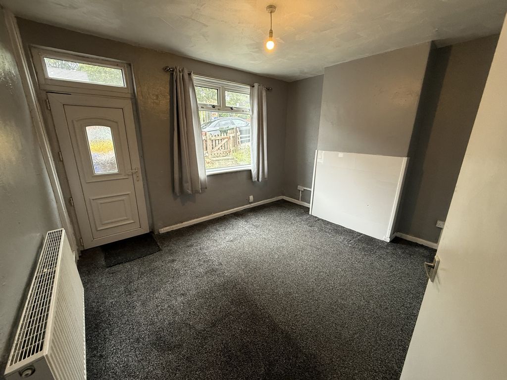 Property photo 3 of 10 Img_1783