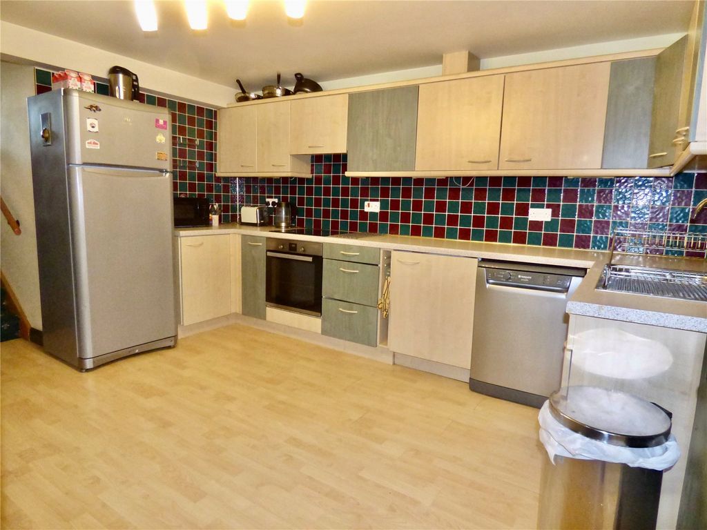 Additional image 10 of 5 bed flat for saleSt. Marks Road, Preston, Lancashire PR1