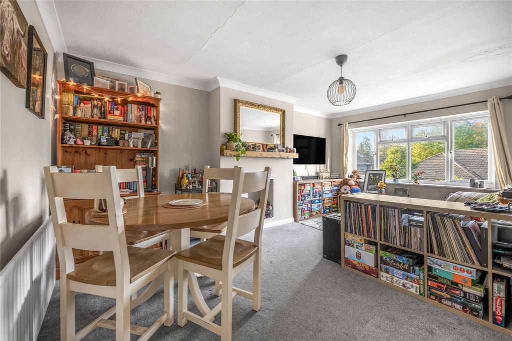 Property photo 3 of 13 Picture No. 11