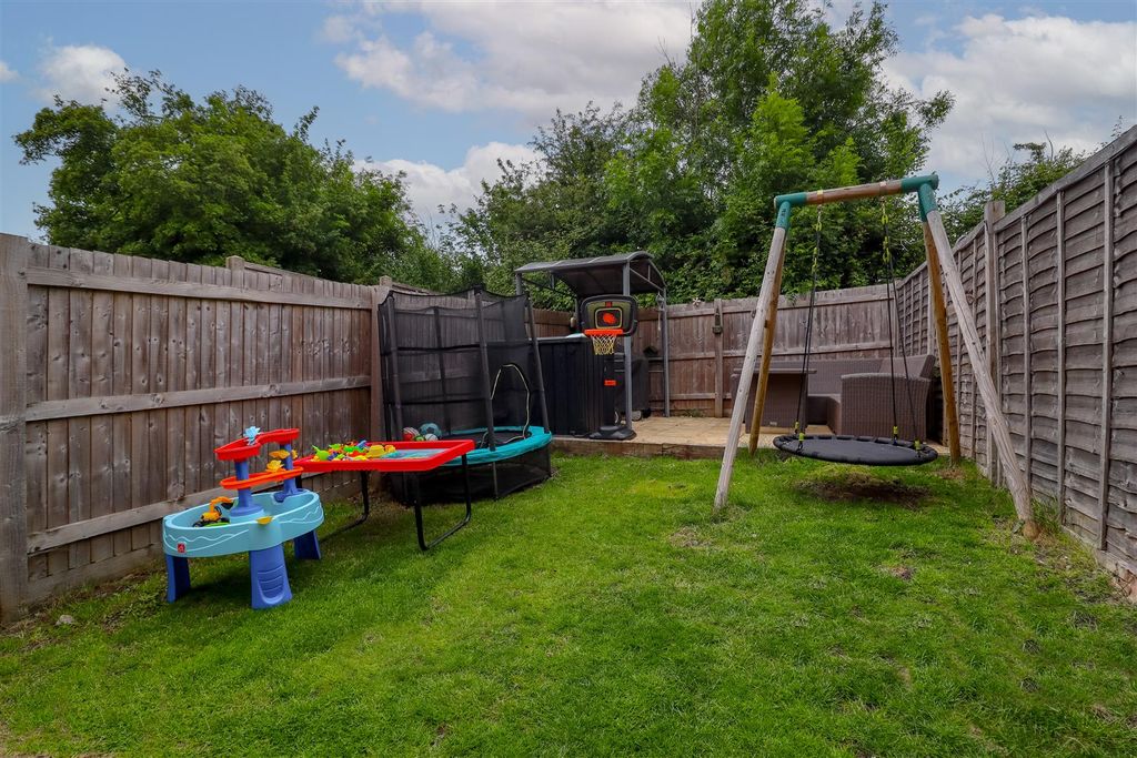 Property photo 3 of 22