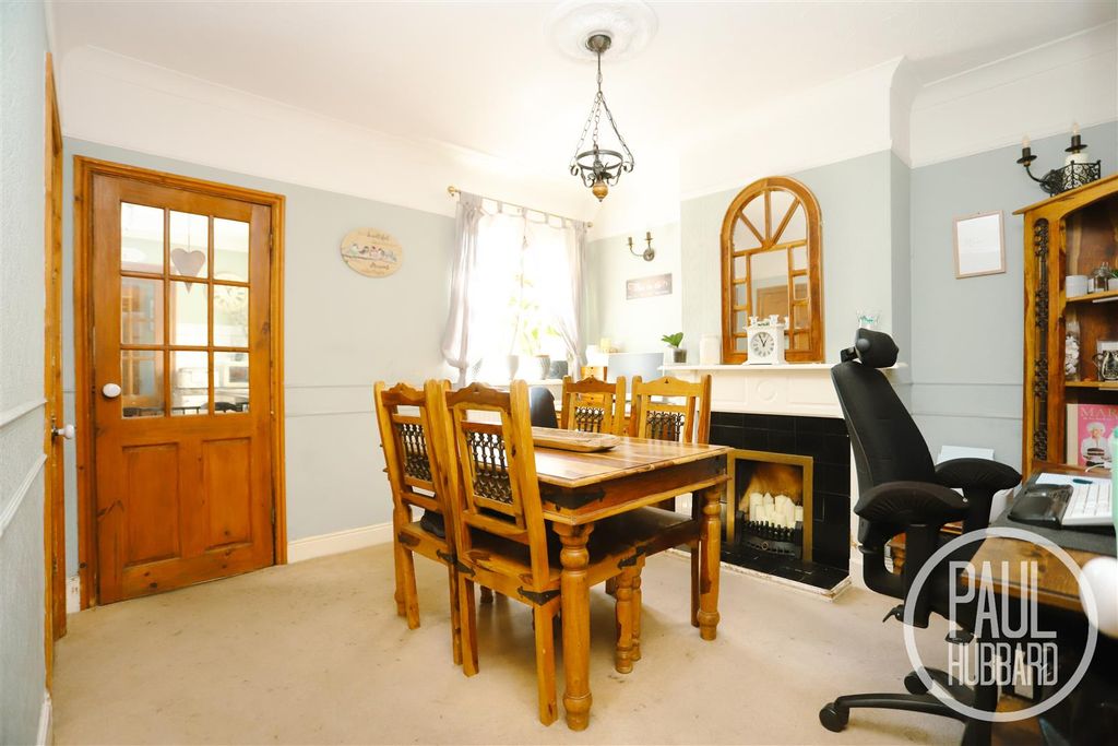 Property photo 3 of 11 Img_5580.Jpg