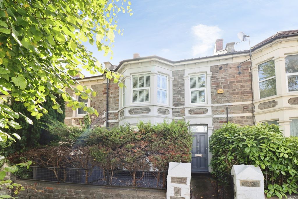 Property photo 1 of 25 Pbox-Img.Jpg