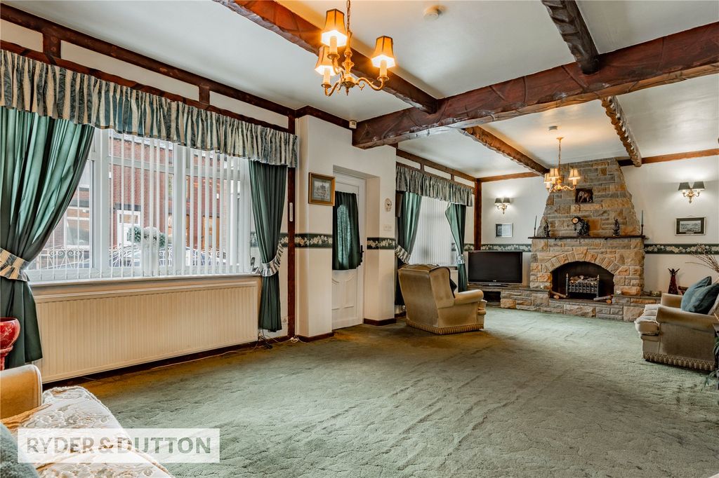 Property photo 3 of 23 Picture No. 16