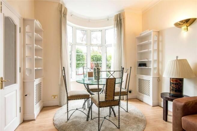 Property photo 2 of 7 Dining Area