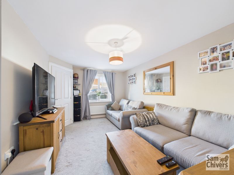 Property photo 2 of 17 Photo 9