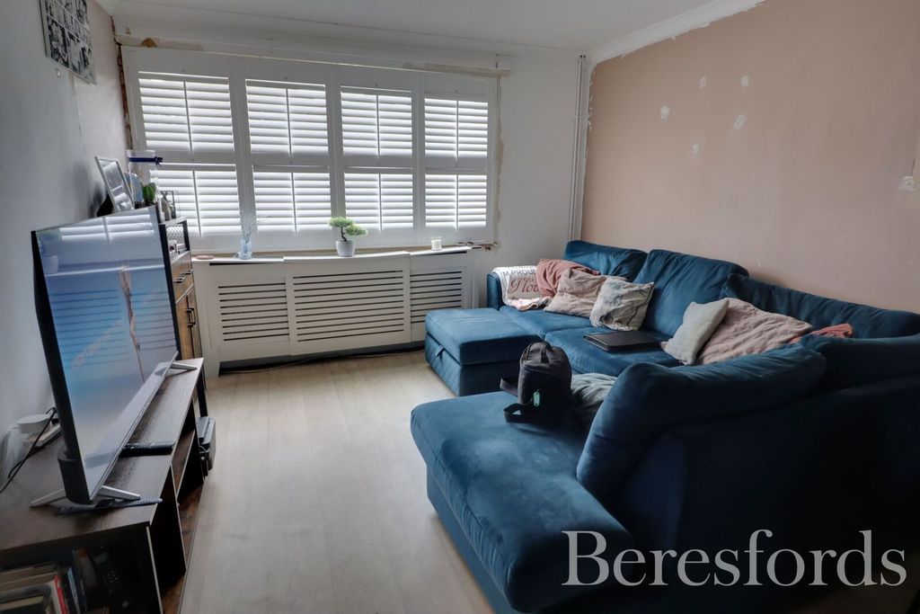 Property photo 3 of 10 Picture No. 13