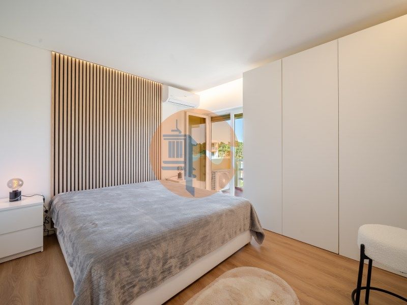 Property photo 1 of 27