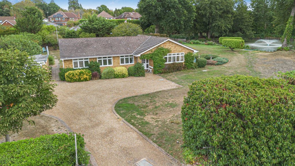 Property photo 1 of 22