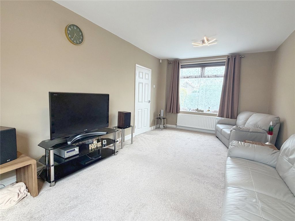 Property photo 3 of 16 Picture No. 03