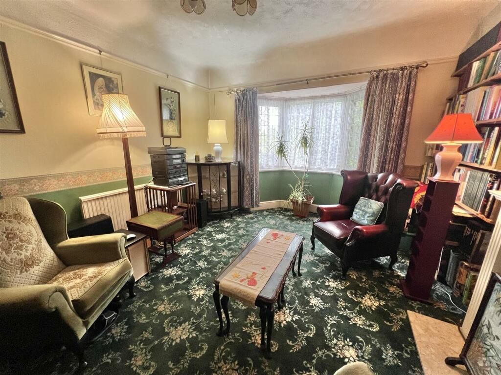 Property photo 3 of 17