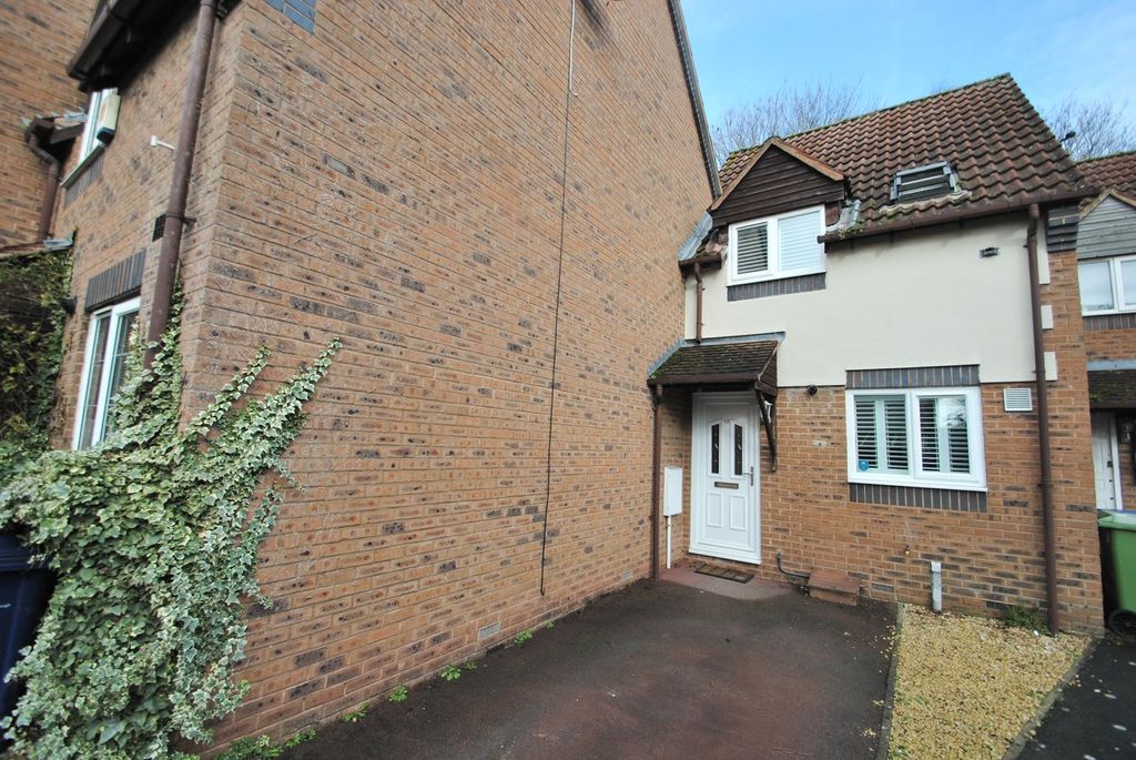 Property photo 1 of 2