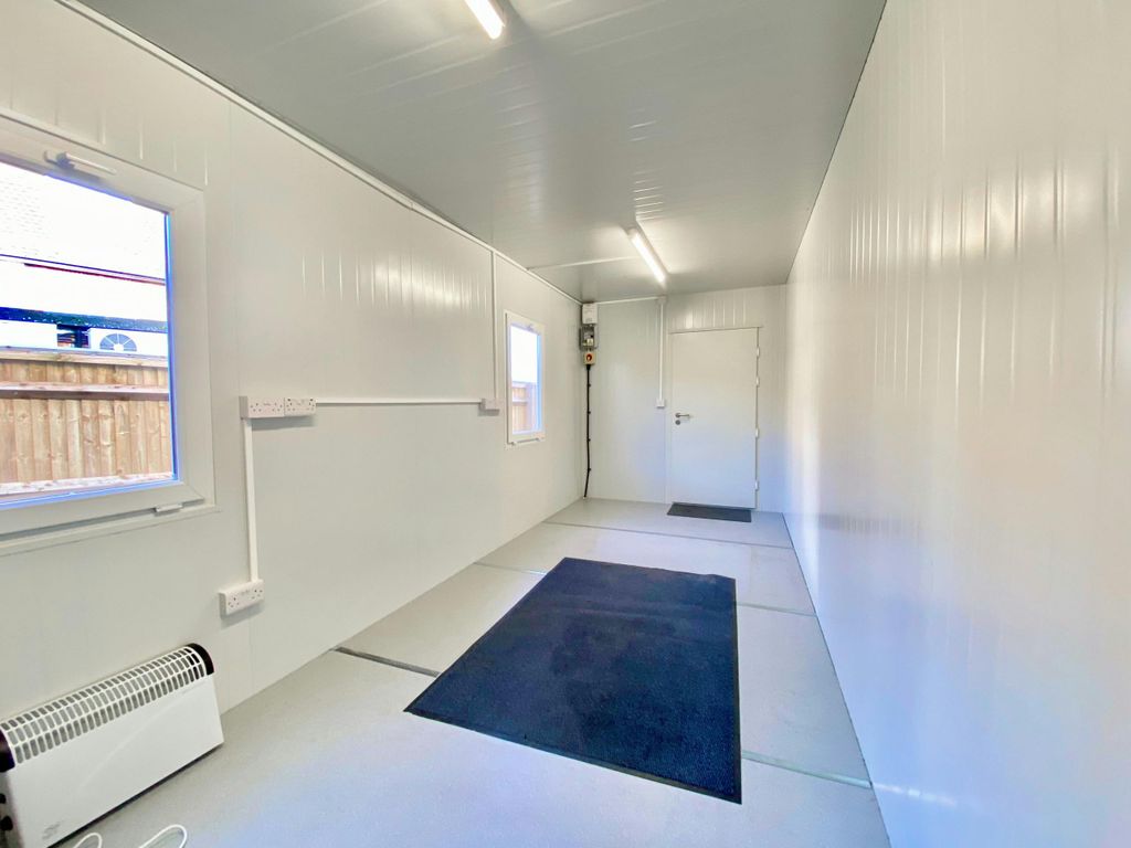 Property photo 1 of 4 Image 2