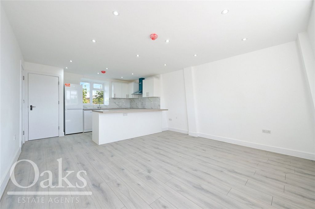 Property photo 3 of 12 Picture No. 10