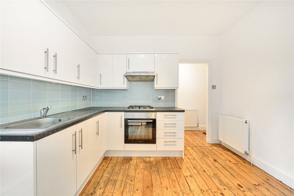 Property photo 2 of 23 Picture No. 44