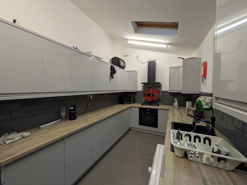 Property photo 2 of 12 Photo 5