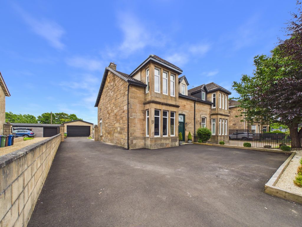 Property photo 1 of 40