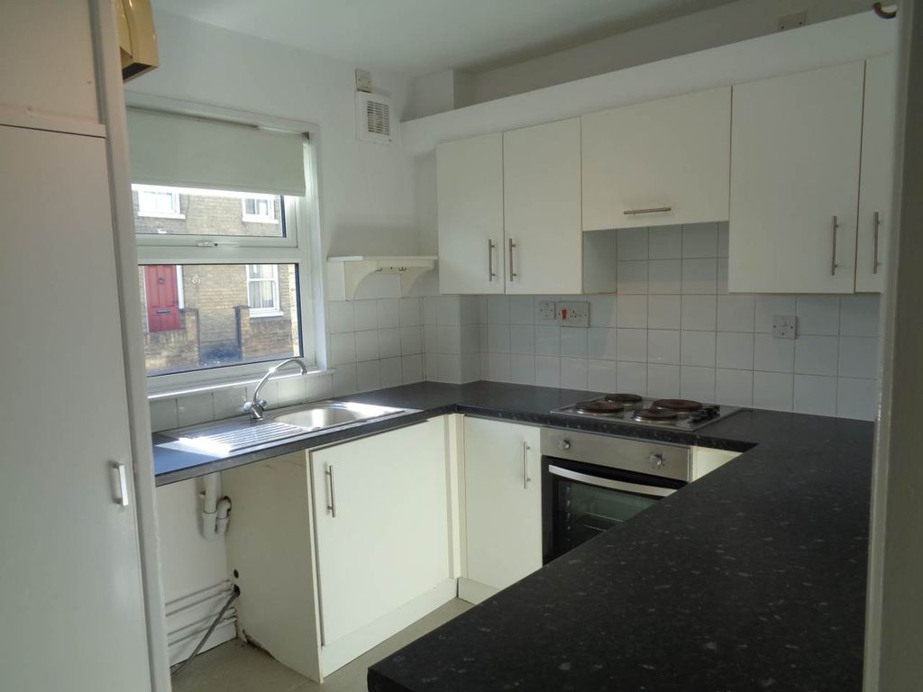 Property photo 2 of 6 Lode House 1 Kitchen