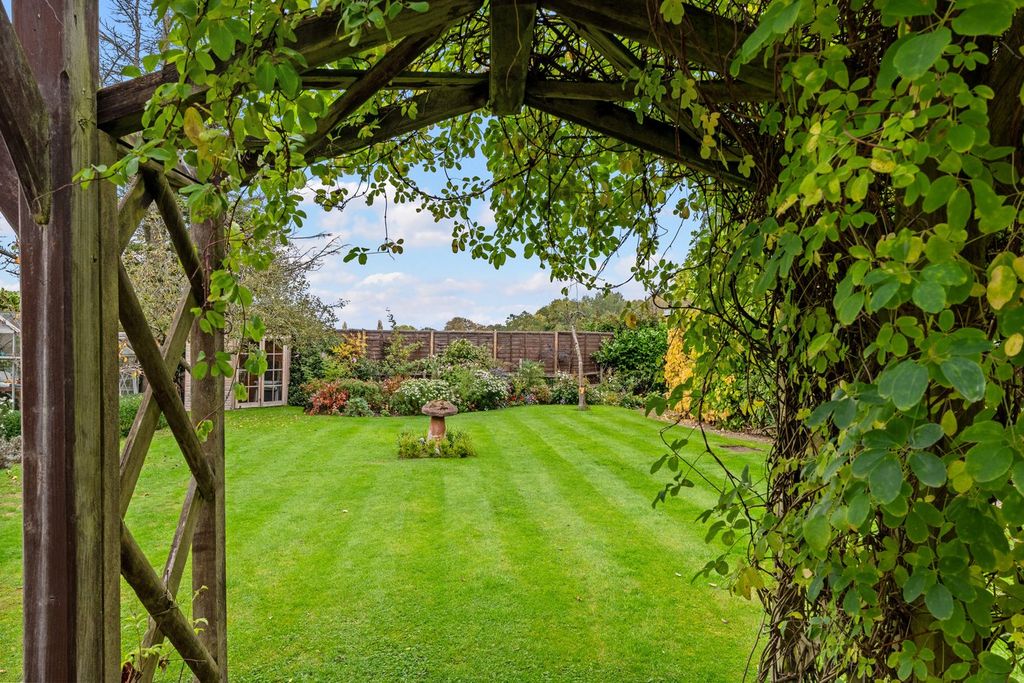 Property photo 2 of 45