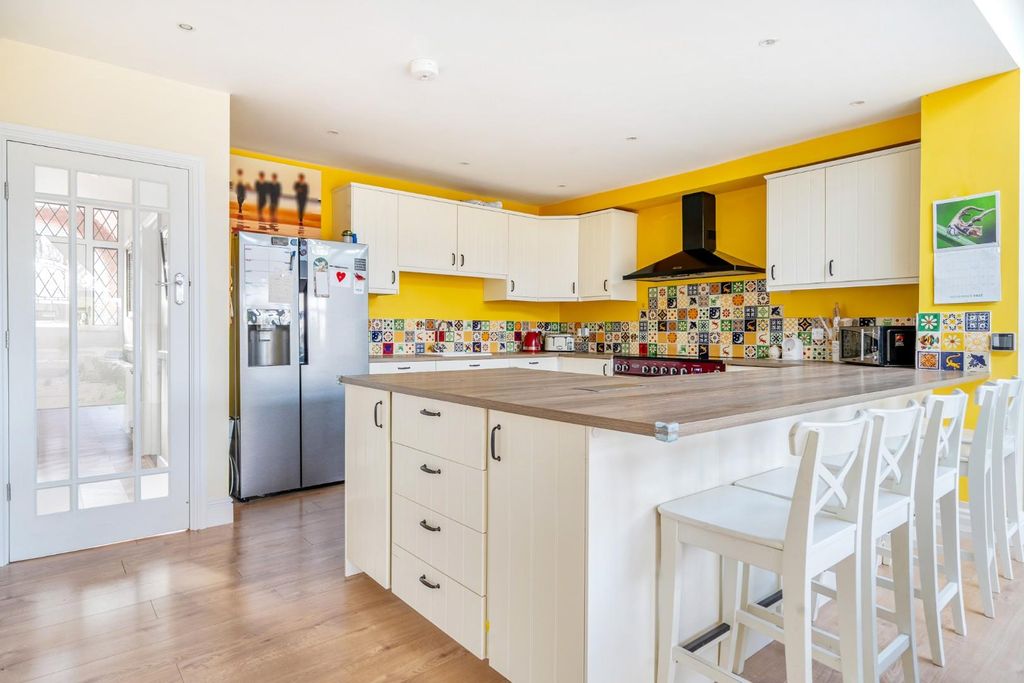 Property photo 1 of 20 1-691Efc3Fc0Eb9-1373821-8-691Ddaedbdf7c-1.Jpg