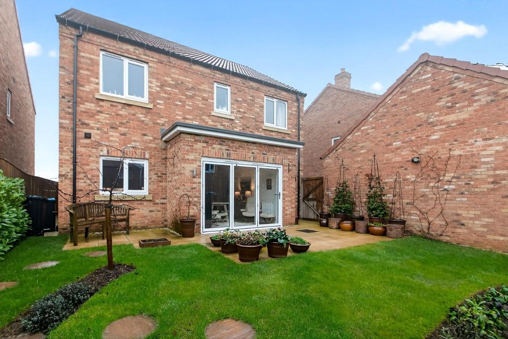 Property photo 2 of 17 Pastureview-3.Jpg