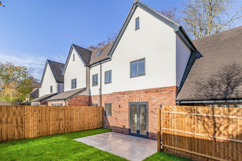 Property photo 1 of 24 25_67909-1.Jpg