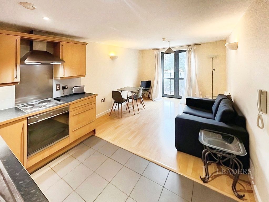 Property photo 2 of 7 Pbox-Img.Jpg
