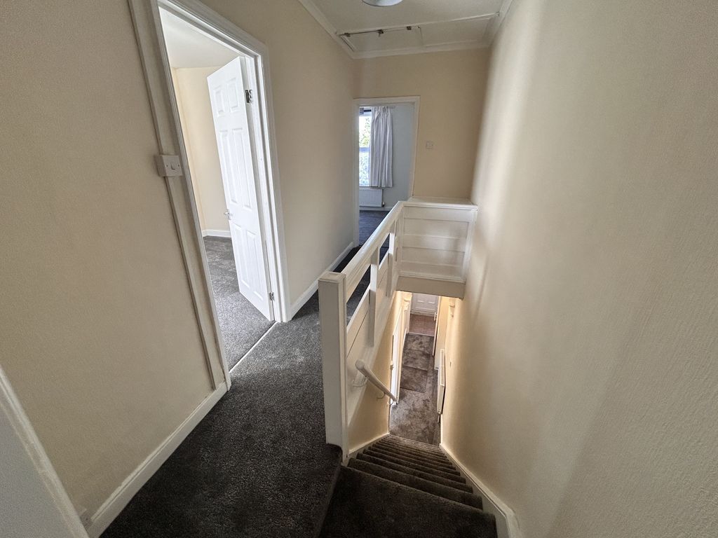 Property photo 3 of 20 Img_0298