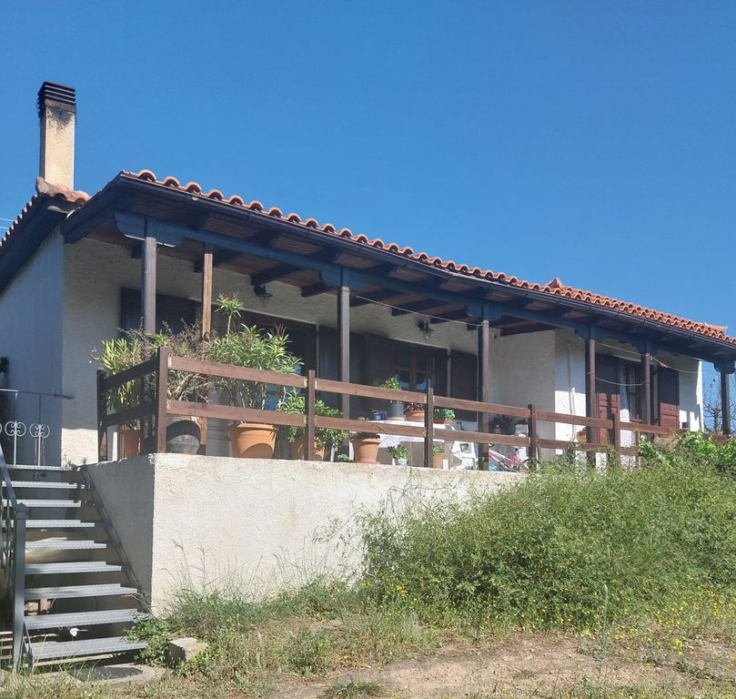 Property photo 3 of 16