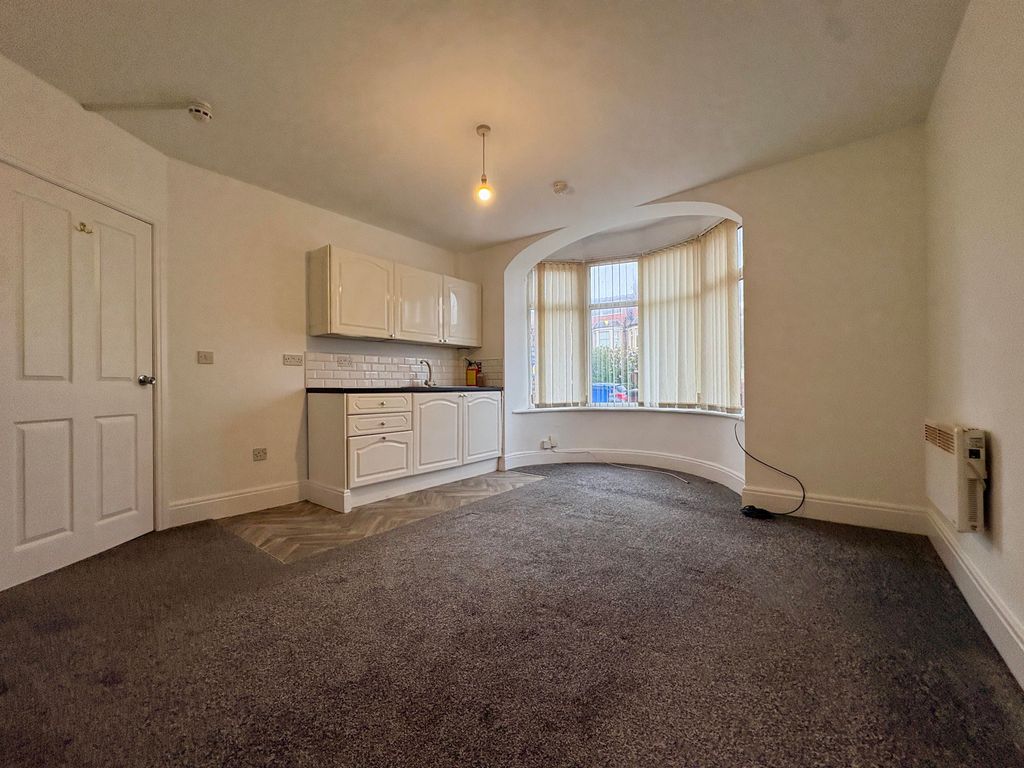 Property photo 1 of 4