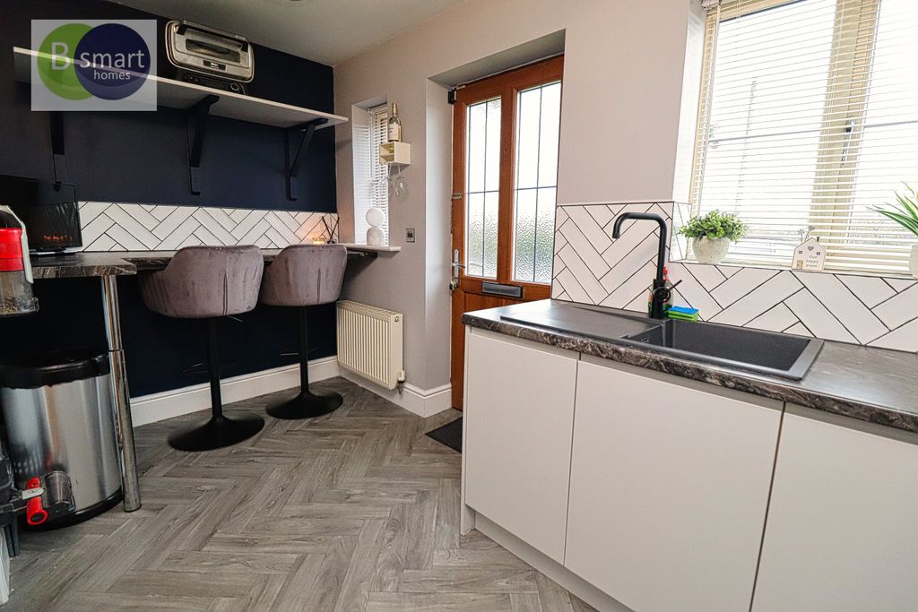 Property photo 3 of 20 Img_2126