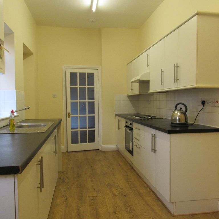 Property photo 2 of 6
