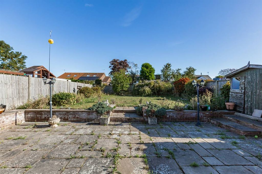 Property photo 2 of 16