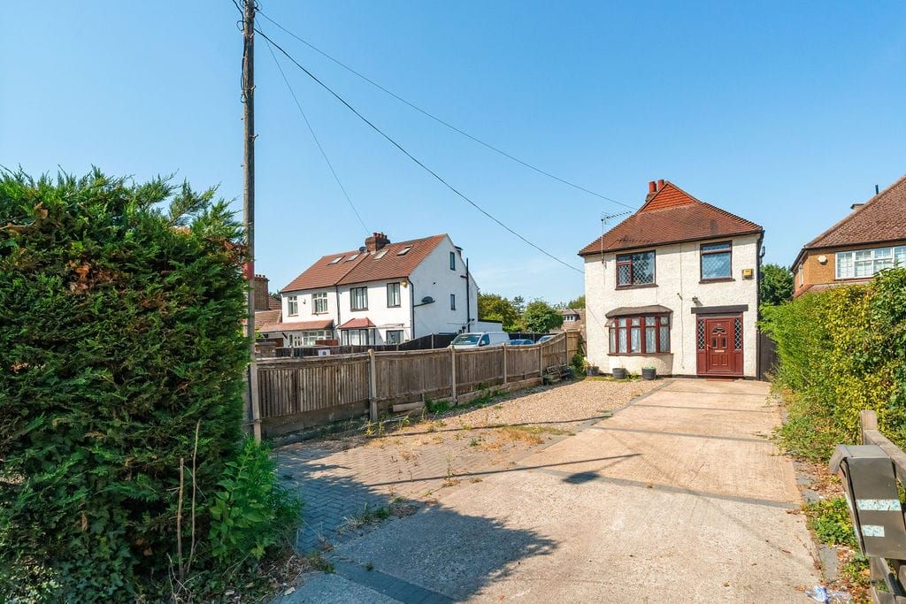 Property photo 1 of 14
