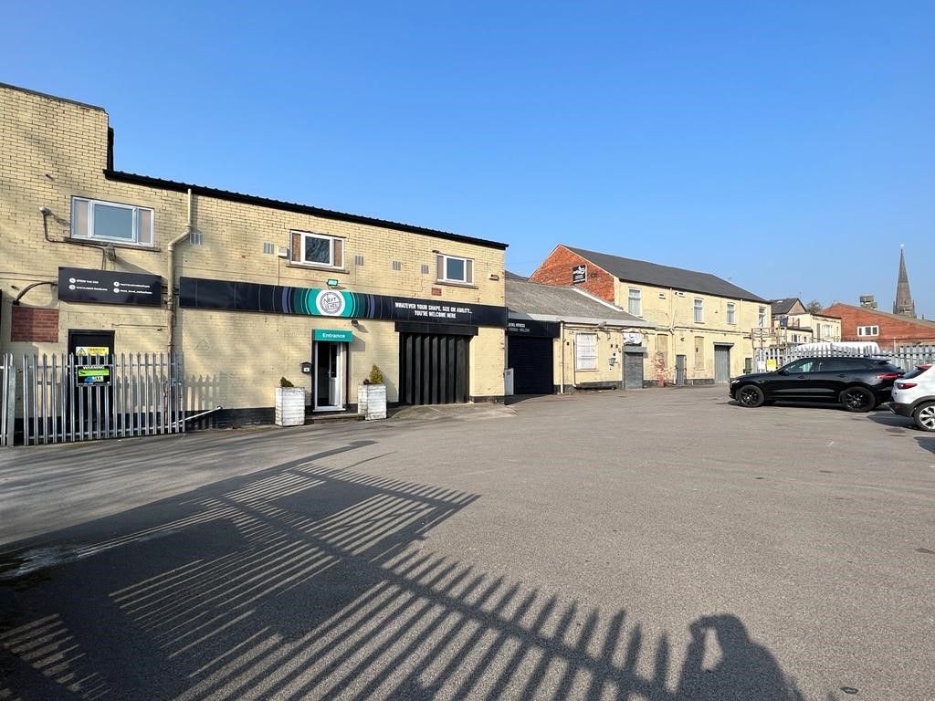 Property photo 1 of 4