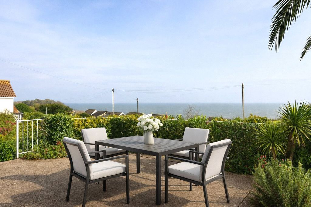 Property photo 3 of 19 Picture No. 53