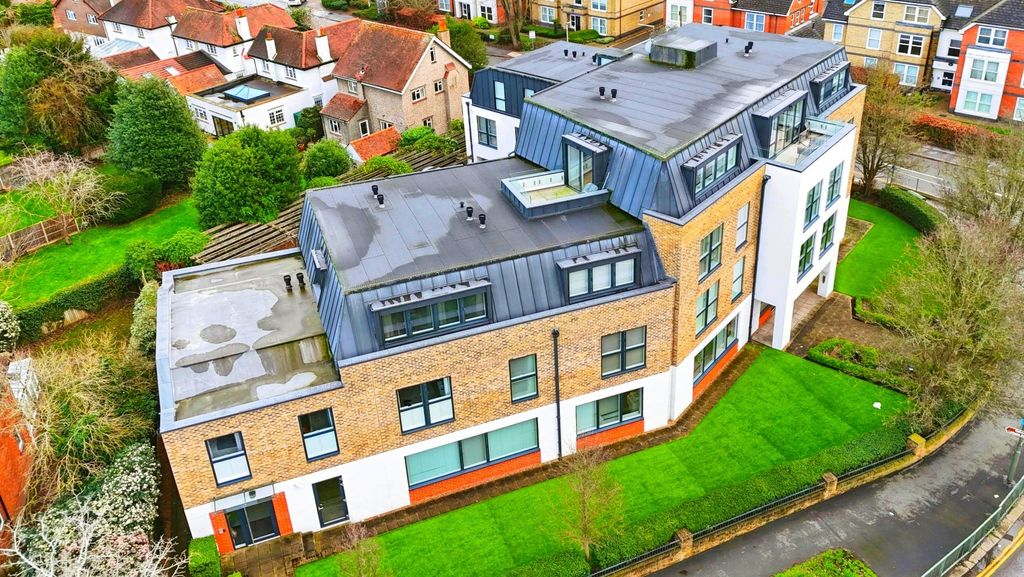 Property photo 1 of 18 4869552