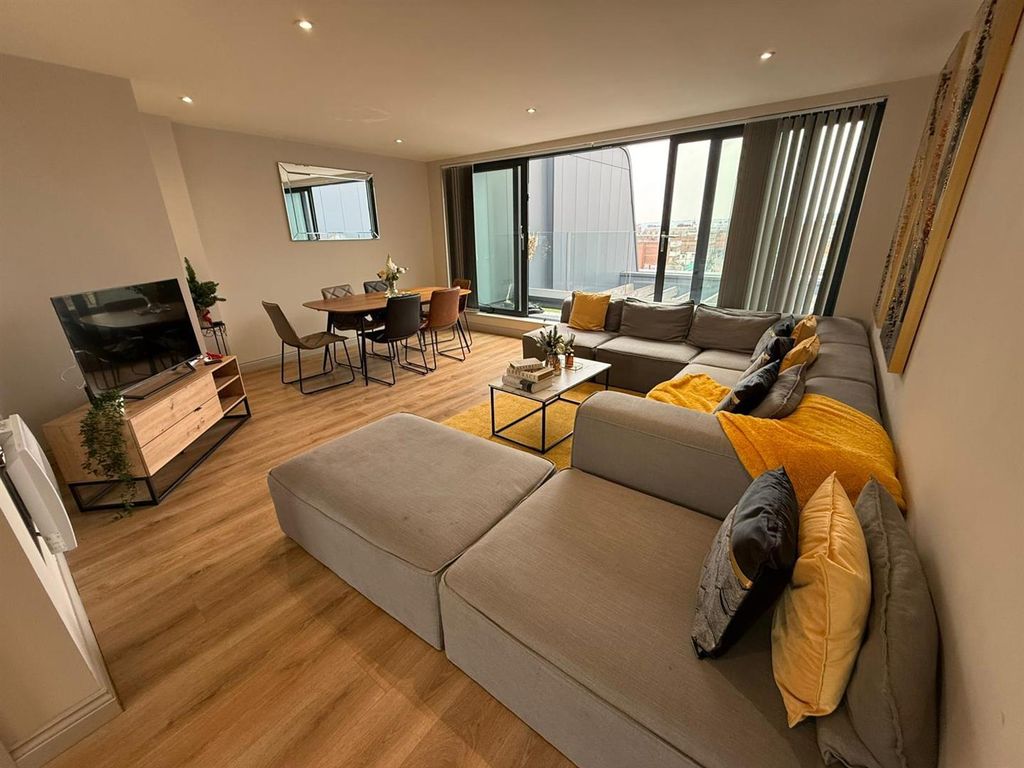 Property photo 1 of 16 Whatsapp Image 2025-07-03 At 16.48.24 (5).Jpeg