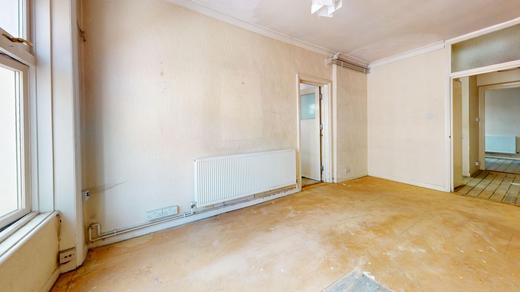 Property photo 3 of 13 20 Buckingham Chambers, Greencoat Place, Westminster, London, Sw1P 1Du