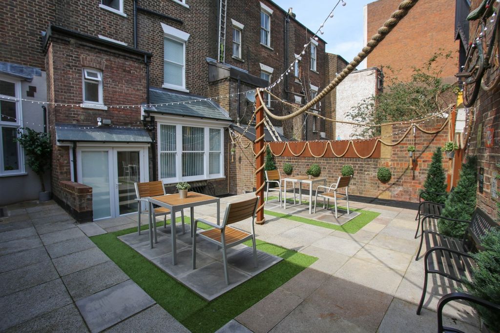 Property photo 3 of 14 3444092